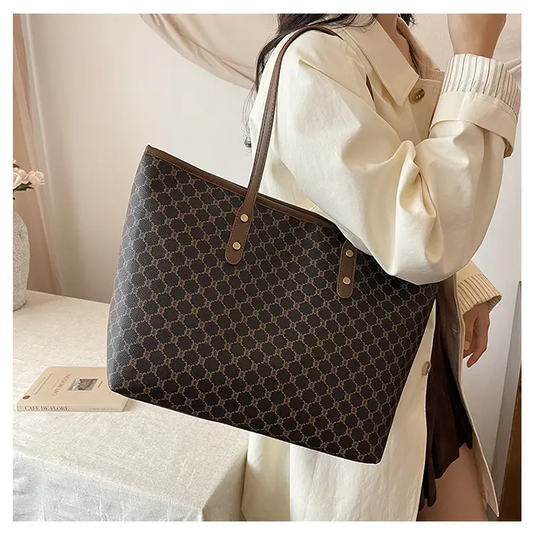 Commuting Personalized Large-Capacity Tote Bag for Women 2025 Summer New Style Beautiful Niche Trendyy Shoulder Bag Texture Women's Bag — feature 9