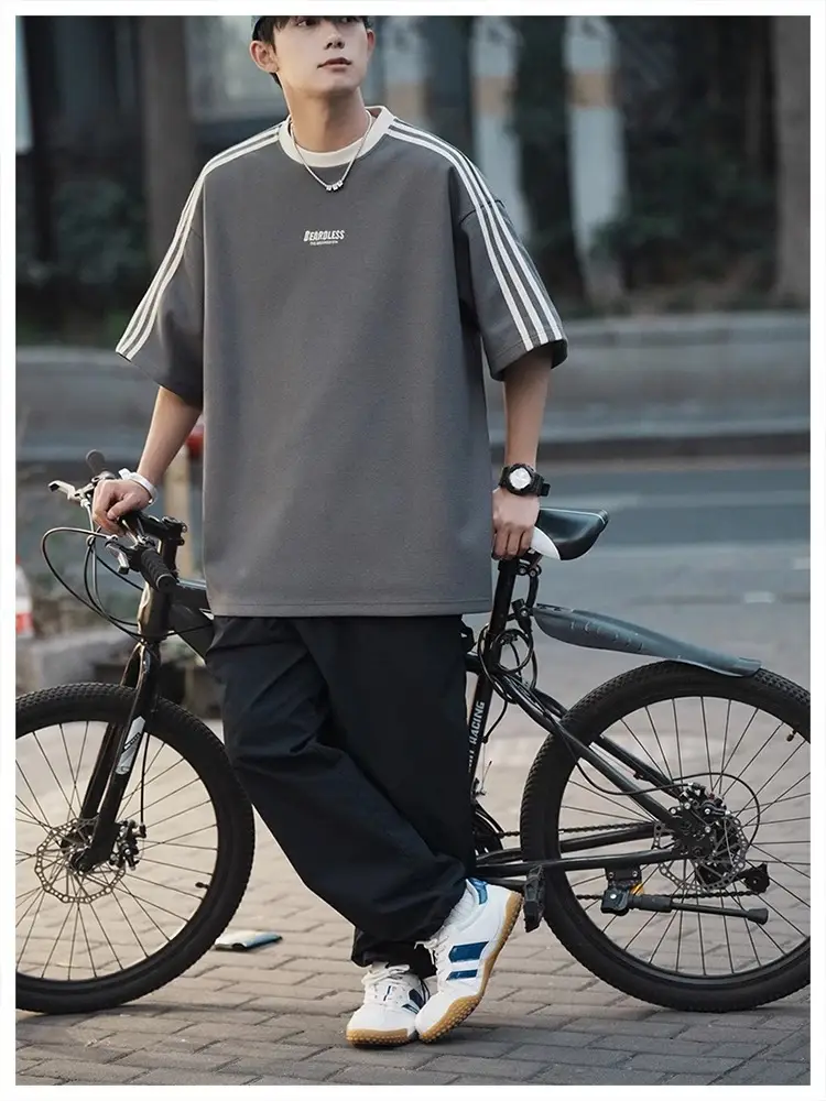 Men Striped White T-Shirt Summer Wear American Retro — feature 17