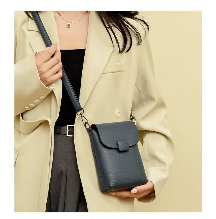 2025 New Crossbody Bag Women's Niche Elephant Pattern — feature 12