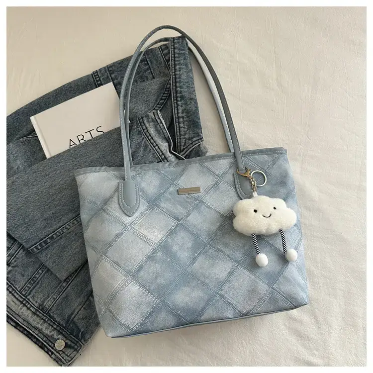 Women's Large Capacity Quilted Shoulder Bag Winter — feature 30