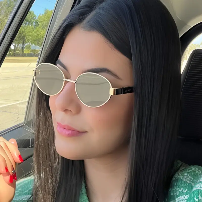 Golden Red Metal Sunglasses for Women Y2K Street Fashion — feature 5
