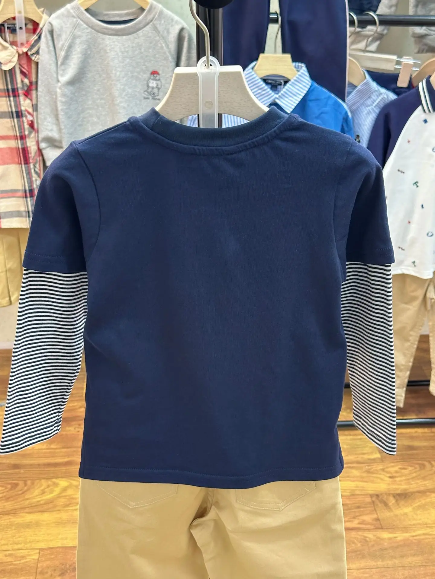 New Spring Boys T-Shirt Navy Blue T-Bear Embroidered Large — feature 5