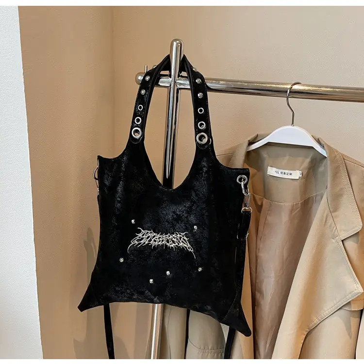 Black Sparkly Underarm Bag for Women 2024 — feature 25