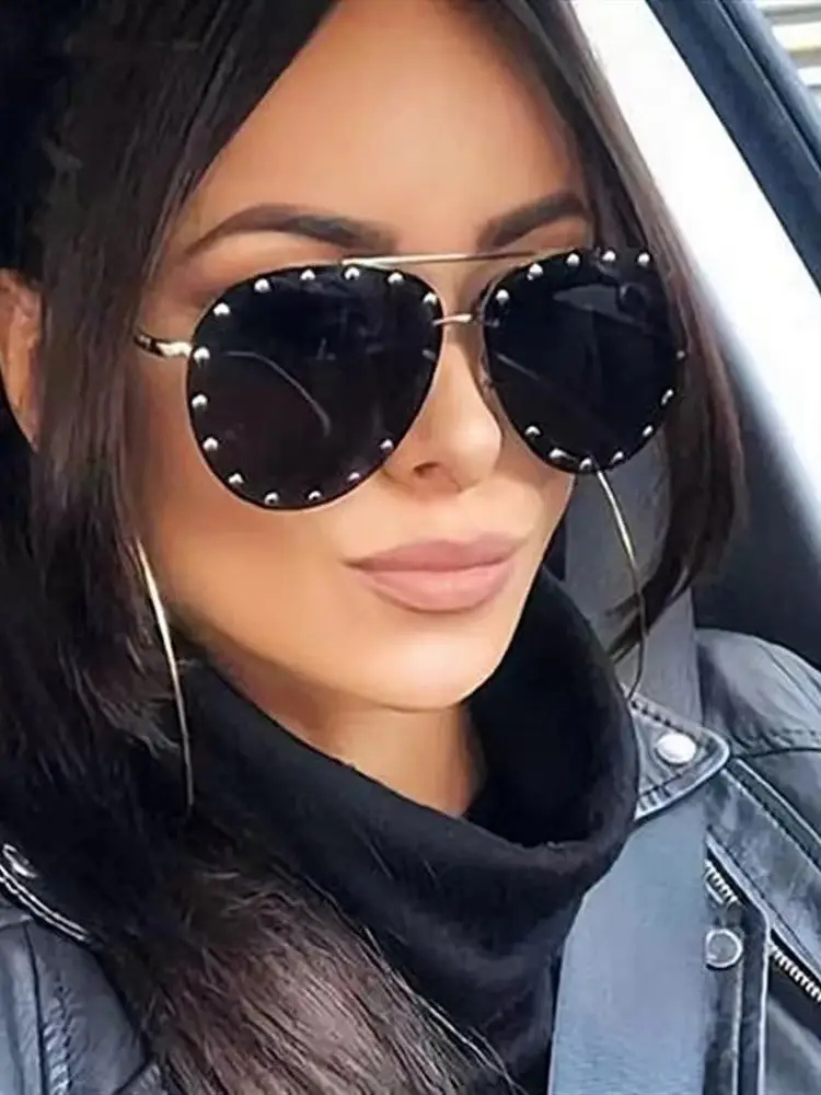 Women's Metal Sunglasses with Clear Tinted Frames — feature 3