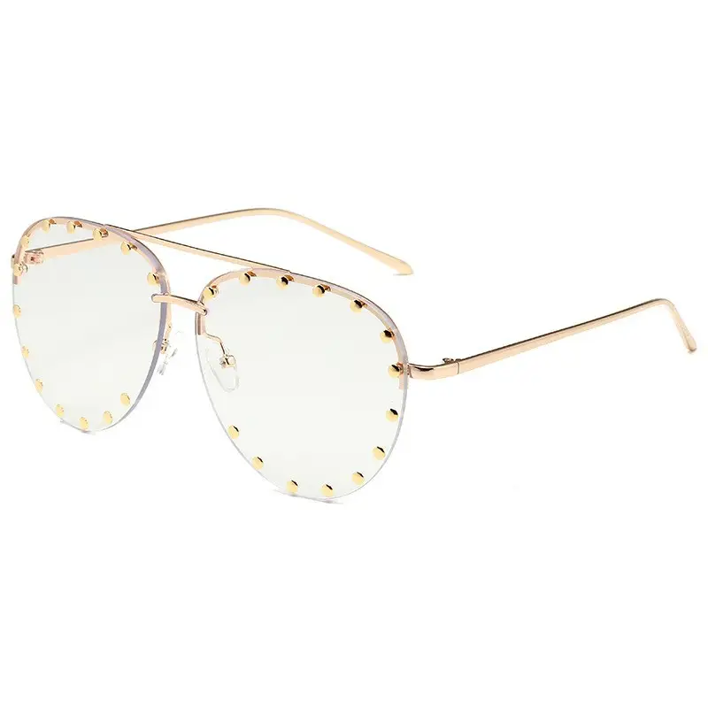 Women's Metal Sunglasses with Clear Tinted Frames - Image 5