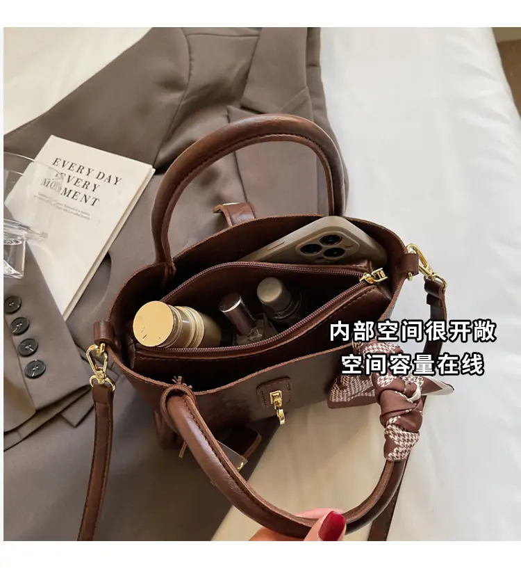 Women's Brown Satchel Shoulder Bag 2024 Autumn Winter — feature 9