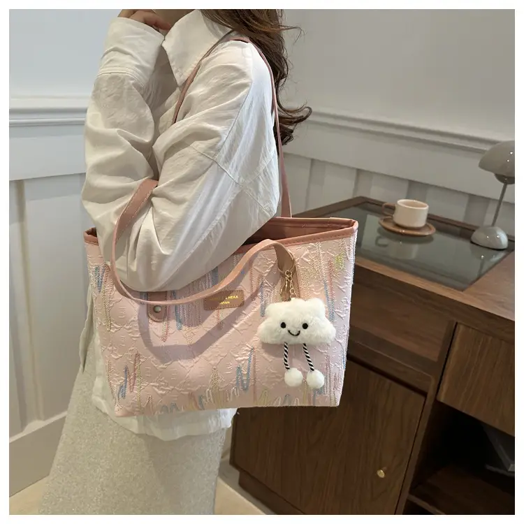 Women's Canvas Embroidered Shoulder Bag Large Capacity 2024 — feature 18
