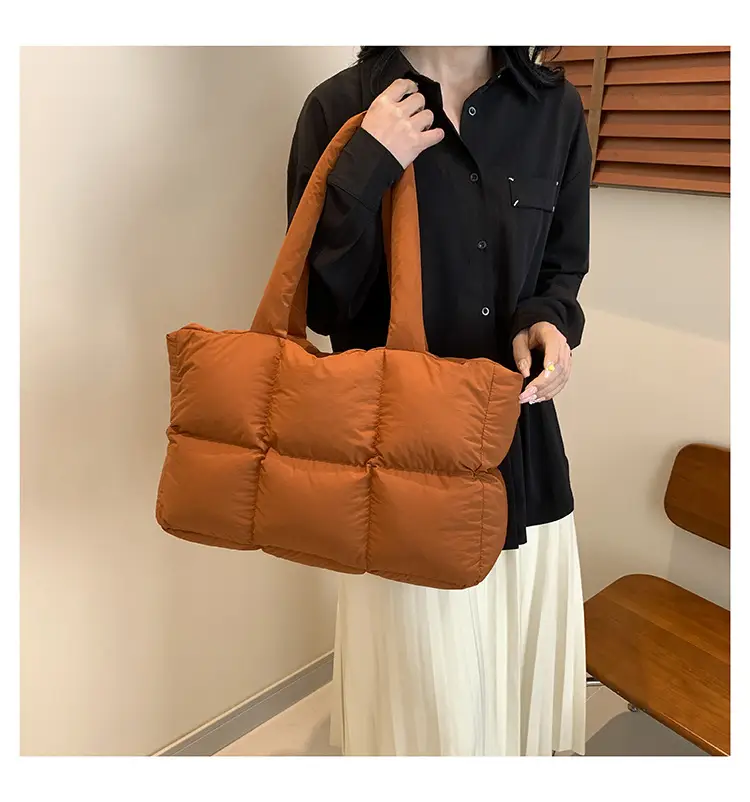 Women's Lavender Puffer Shoulder Bag 2026 — feature 32