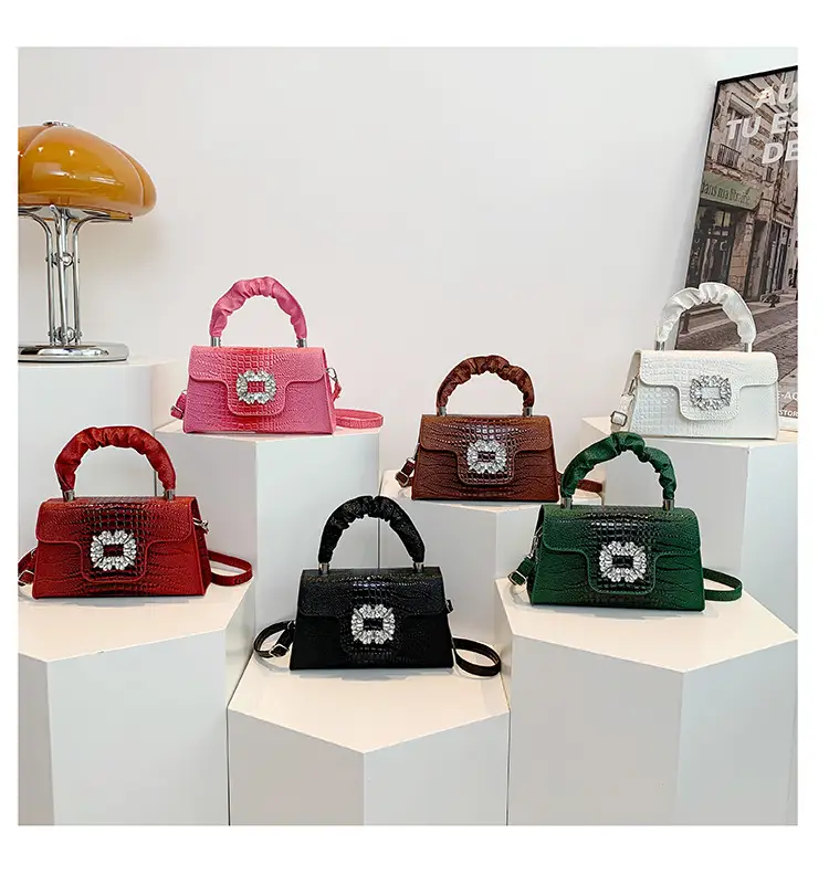 Black Diamond Handbag for Women 2024 — feature 27