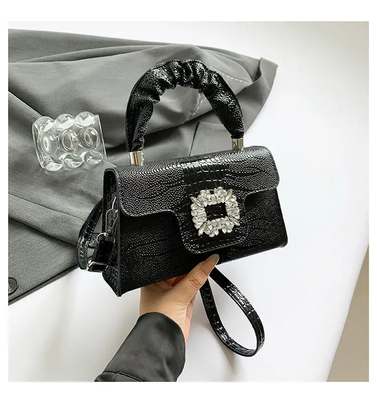 Black Diamond Handbag for Women 2024 — feature 39