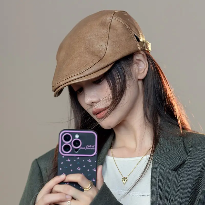 Women Reverse-Wear Beret Cap 2026 Small Size - Image 6