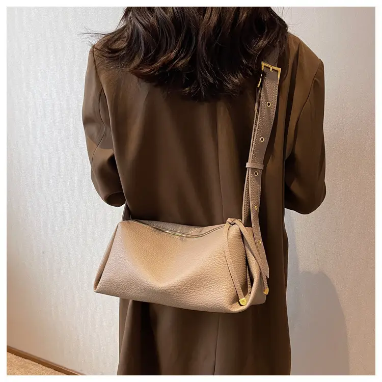 Women's Crossbody Bag Large Capacity Beige 2024 — feature 16