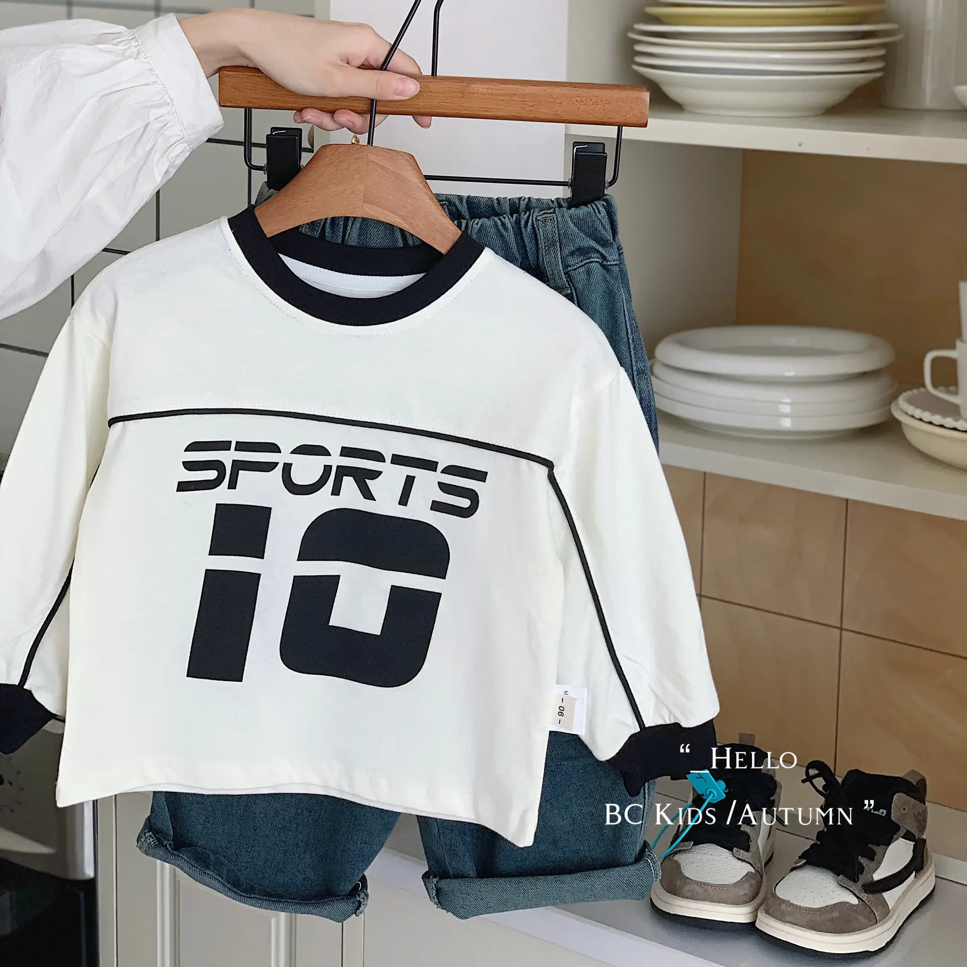 Kids Sports T-Shirt White Black 10 Size Casual Korean Style
