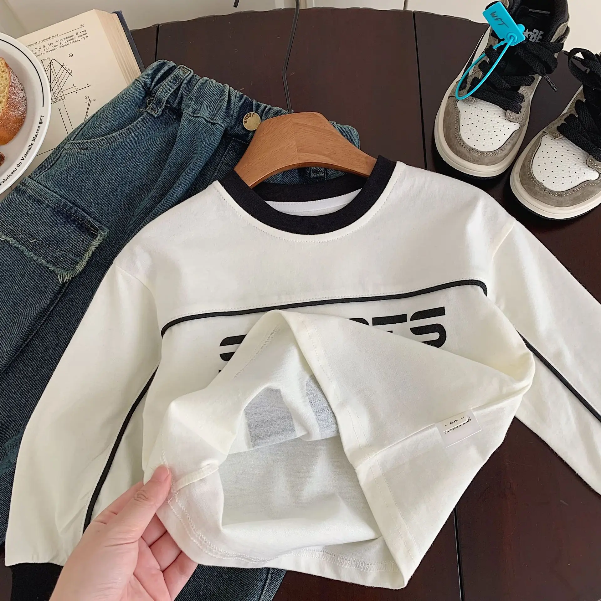 Kids Sports T-Shirt White Black 10 Size Casual Korean Style