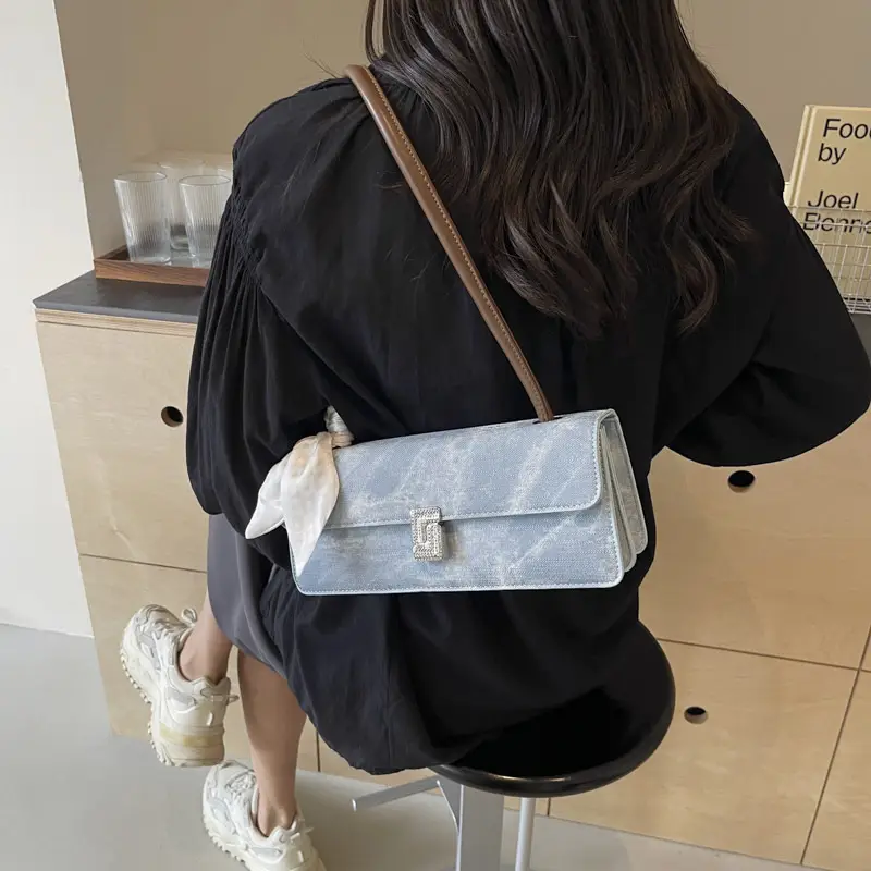 French Niche Women's Blue Velvet Shoulder Bag with Bow - Image 7