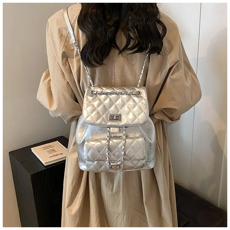 Women's Crossbody Bag Set of 3 with Chain & Textured Design — feature 17