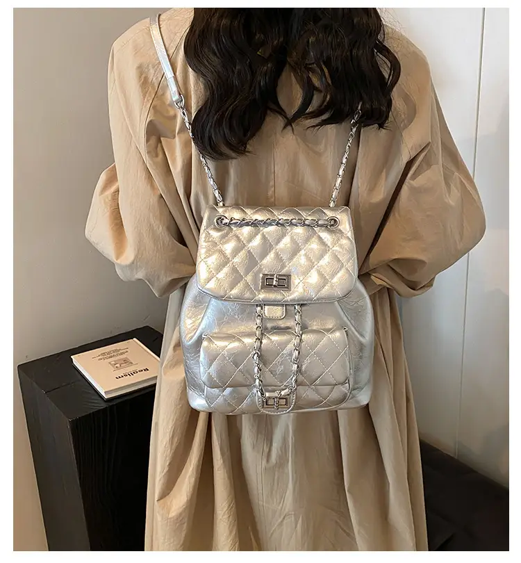 Women's Crossbody Bag Set of 3 with Chain & Textured Design — feature 2