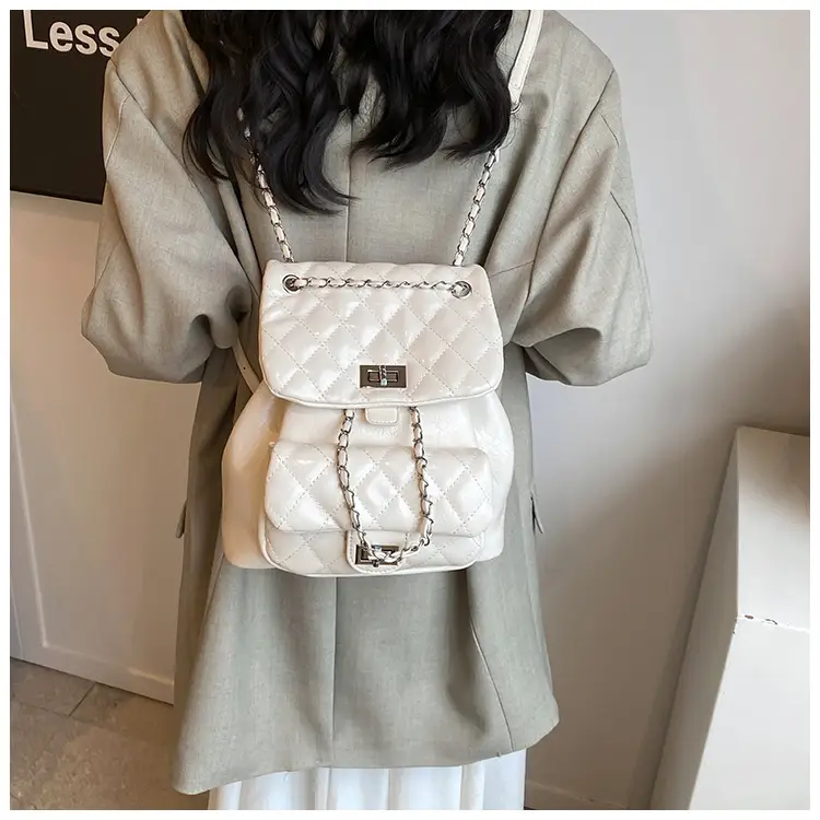 Women's Crossbody Bag Set of 3 with Chain & Textured Design — feature 30