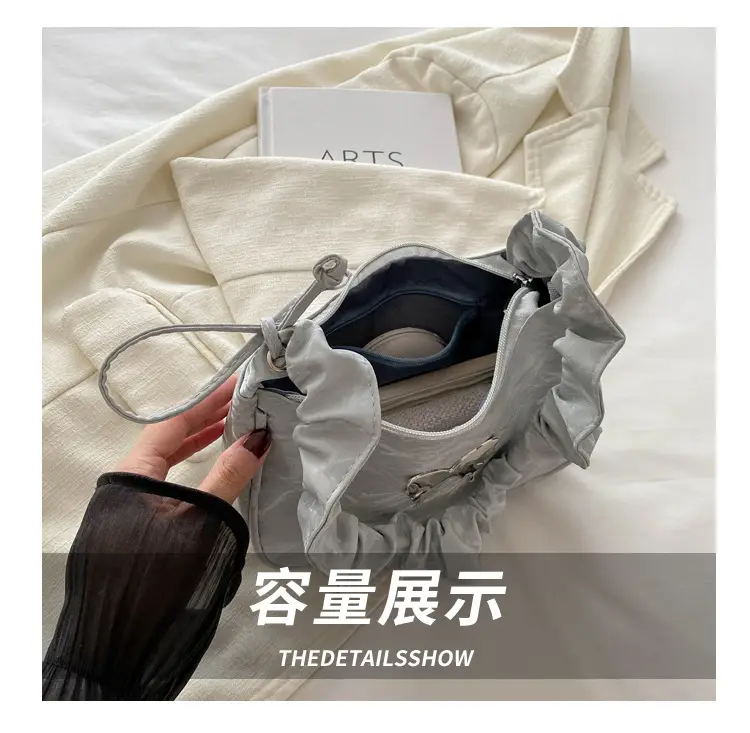 2024 Butterfly Design Shoulder Bag White — feature 8