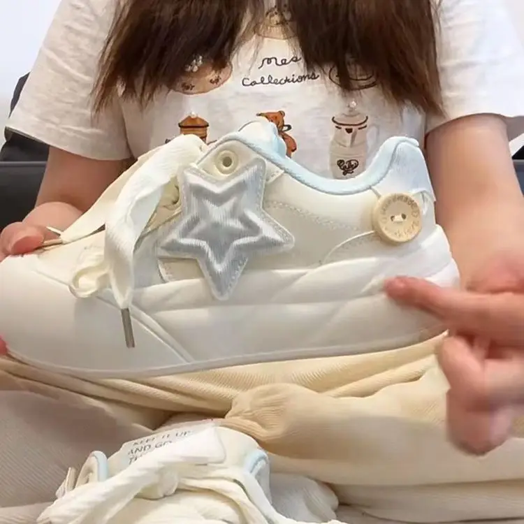 Women Star White Thick Sole Sneakers 2024 — feature 8