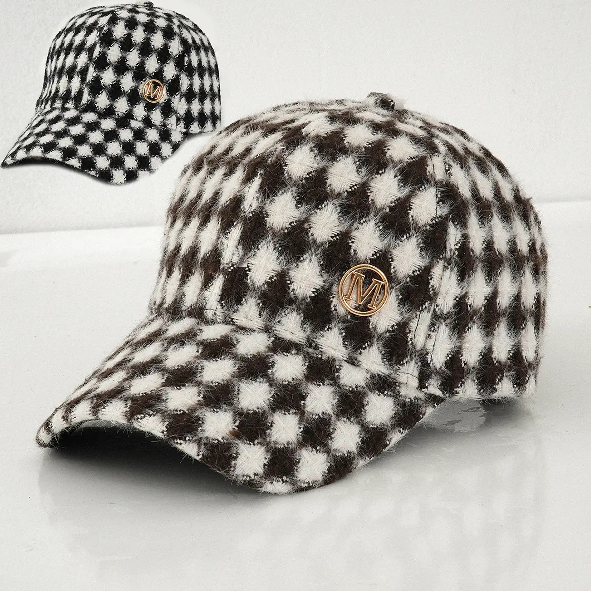 Men Winter Checkered Cap Black White Metal Logo