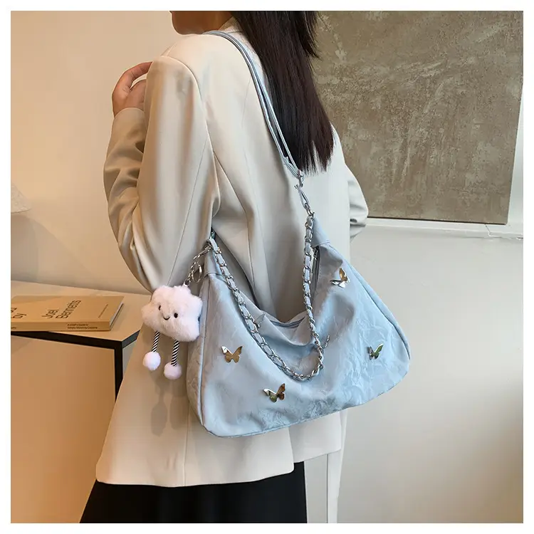 Women's White Butterfly Crossbody Bag with Chain Strap — feature 18