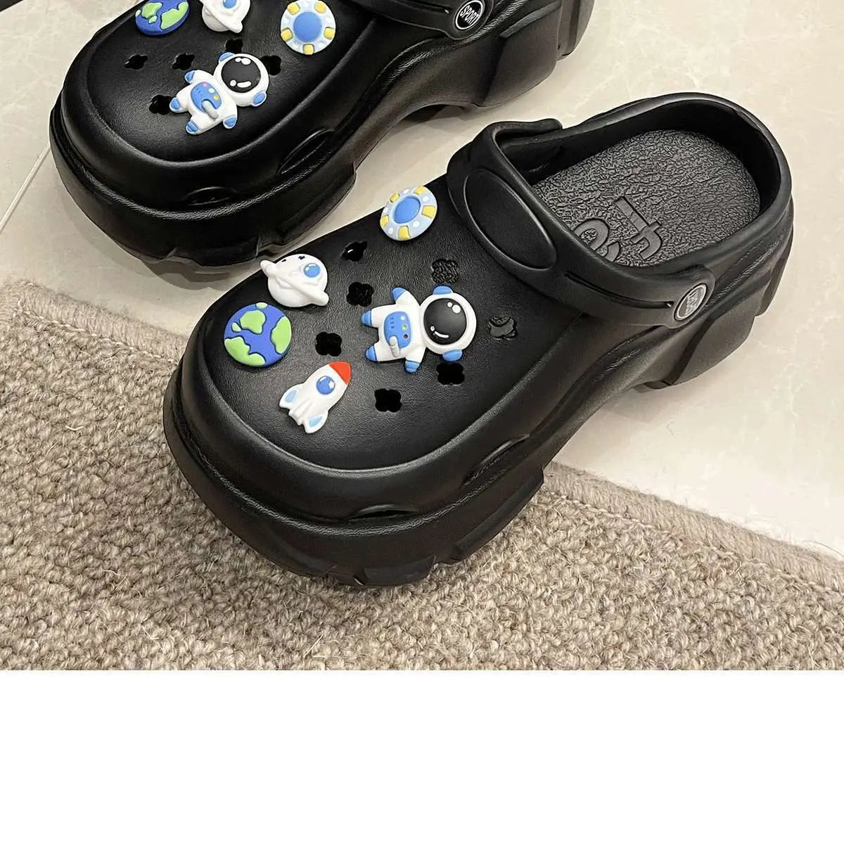 Yellow Cartoon Clogs for Women Summer Wear 2025 — feature 35
