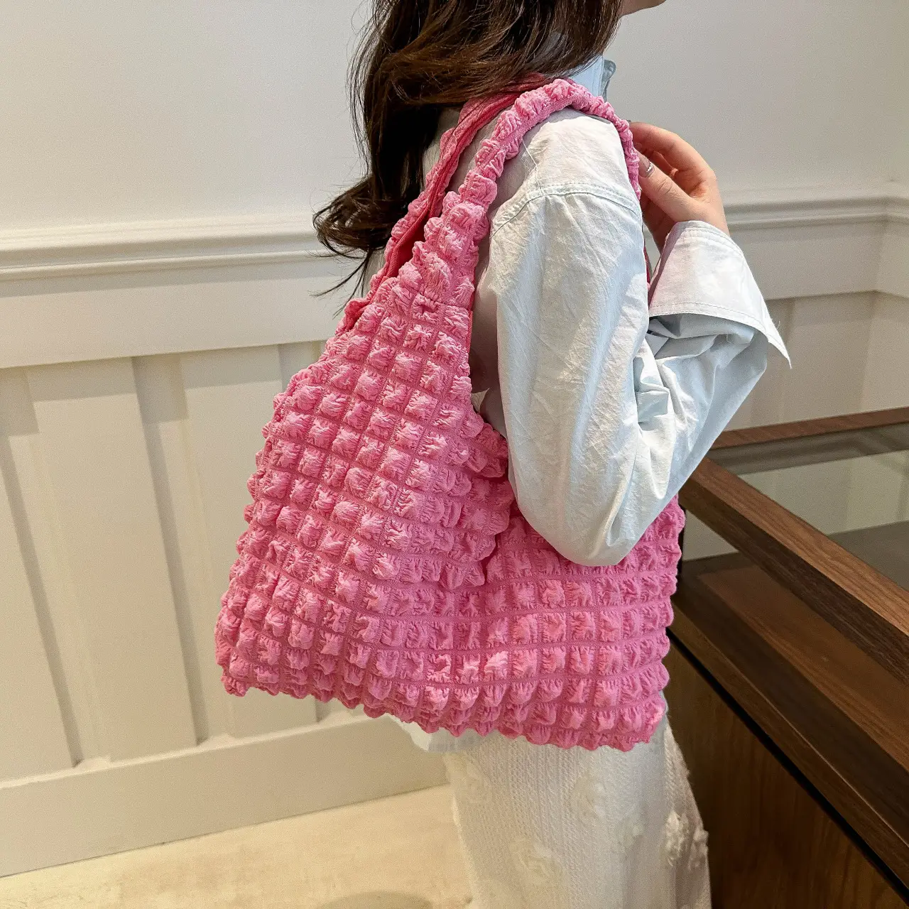 Black Bubble Flower Cotton Shoulder Bag for Women — feature 8