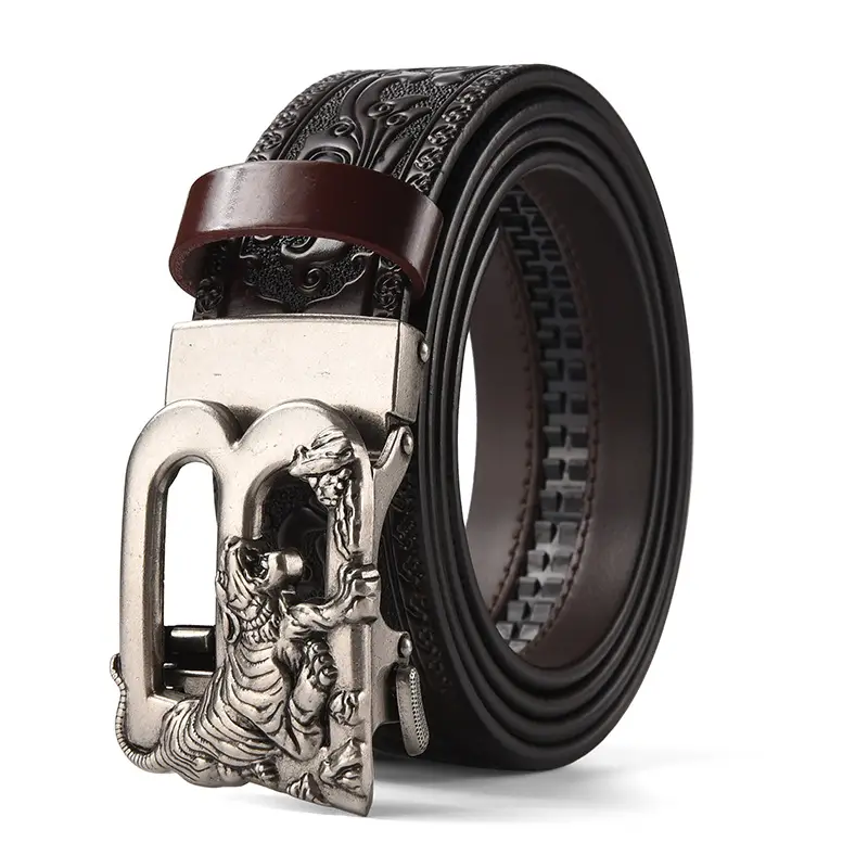 Men's Leather Belt with Gold Carved Buckle - Image 8