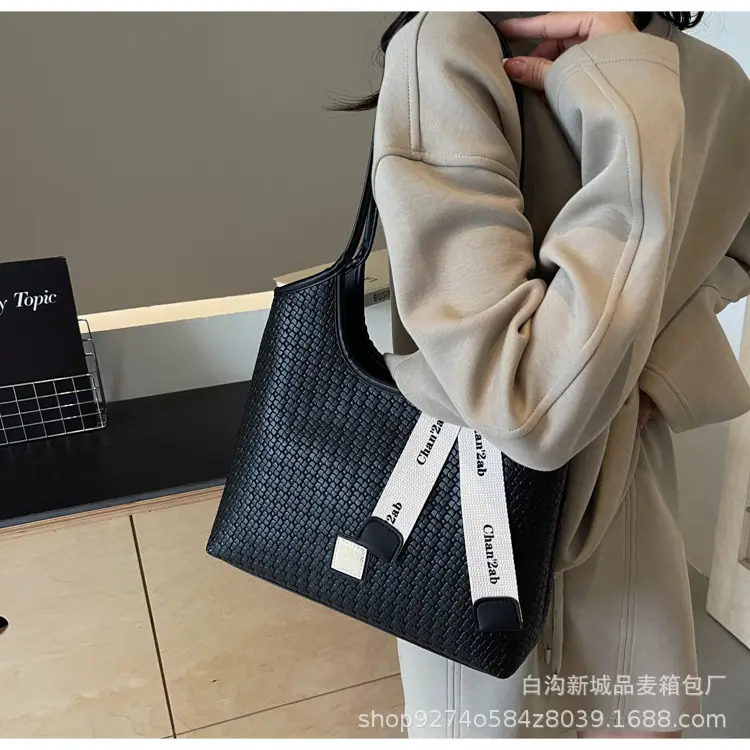 Women Woven Tote Bag Black Large Capacity 2026 — feature 25