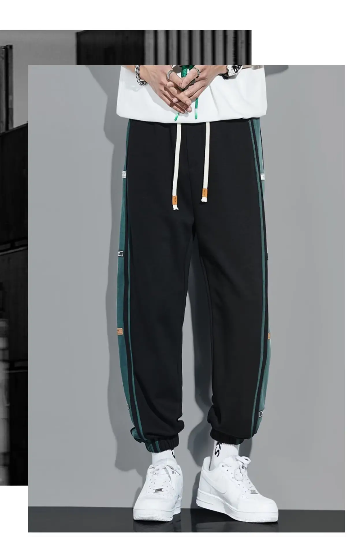 Men Fleece Lined Casual Trousers White Blue Stripes — feature 9