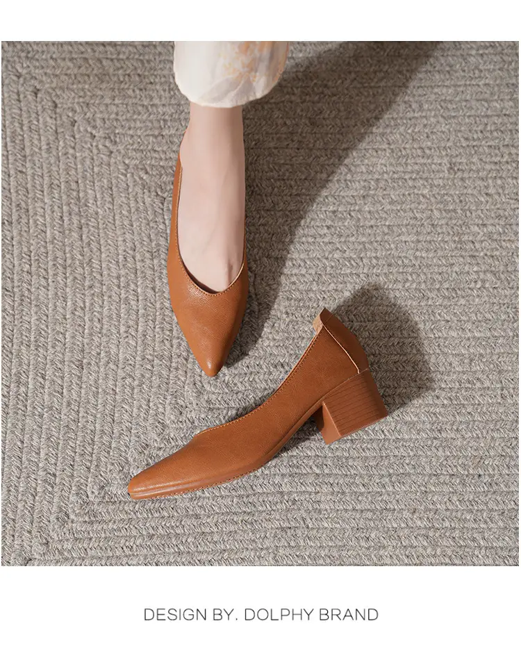 Soft Leather Granny Shoes with Chunky Heels and Pointed Toes, Women's Mid-Heel Shoes, 2024 New Spring and Autumn Versatile Soft Leather Shallow High Heels — feature 32