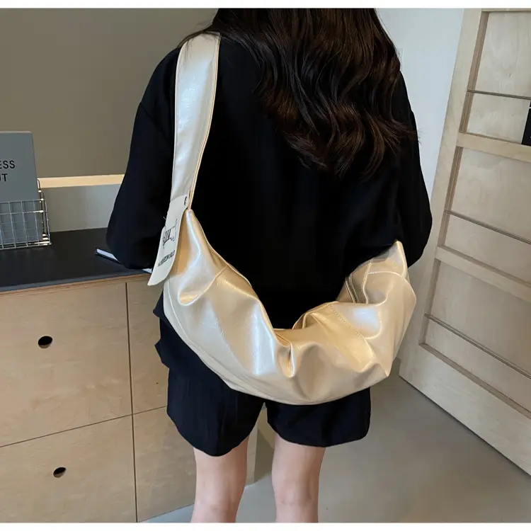 Brown Leather Underarm Bag for Women 2024 — feature 8