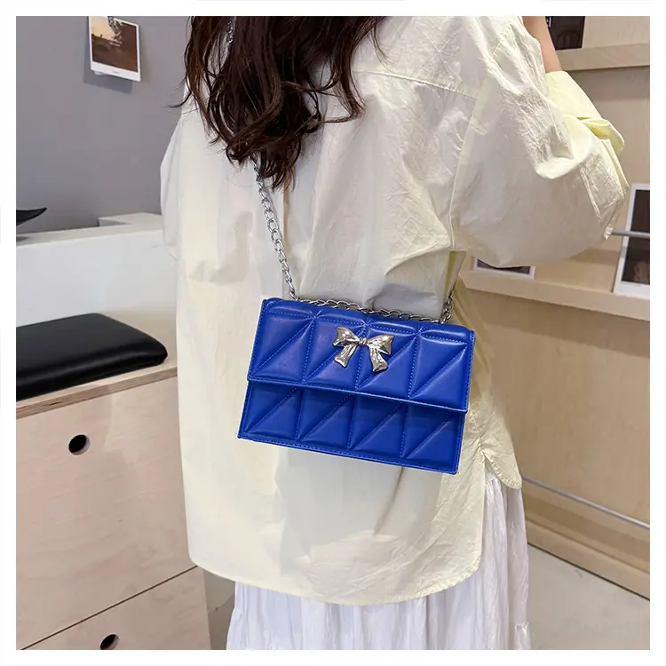 Blue Rhombic Chain Shoulder Bag 2024 New Style — feature 15
