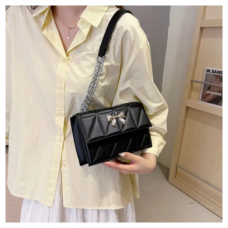 Blue Rhombic Chain Shoulder Bag 2024 New Style — feature 17