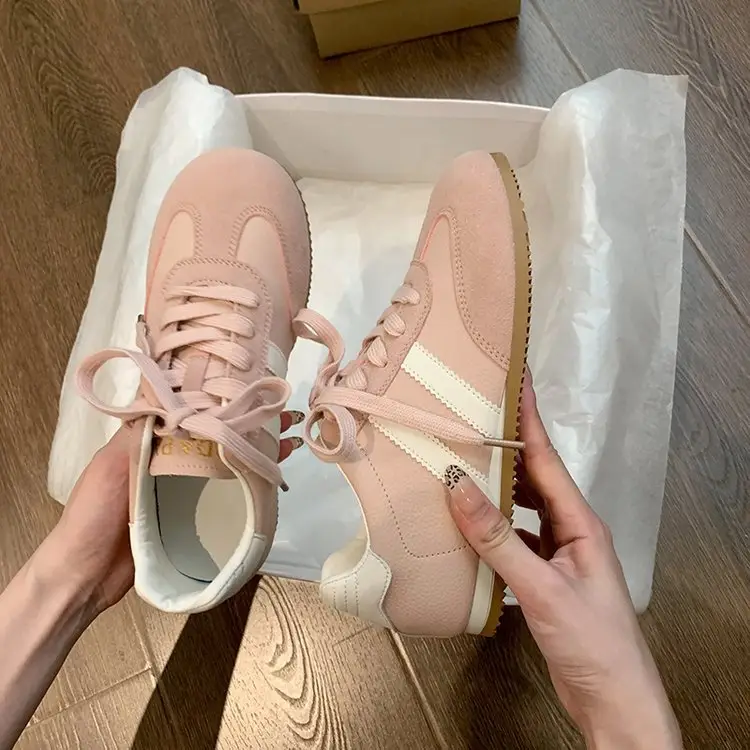 Vintage Women's Flat Training Shoes 2024 Autumn Non-slip Soft Sole - Image 3
