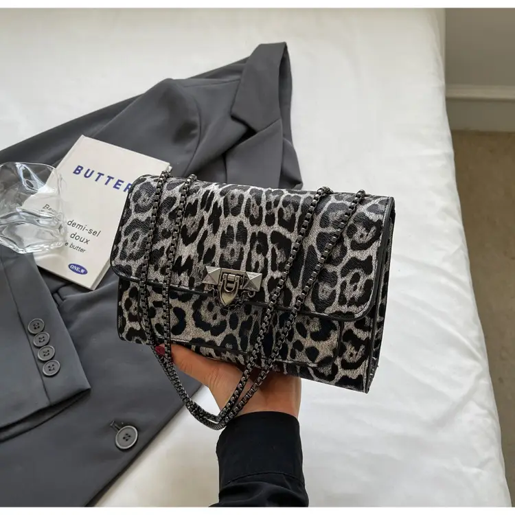 Leopard Print 2024 Women's Chain Shoulder Bag — feature 23