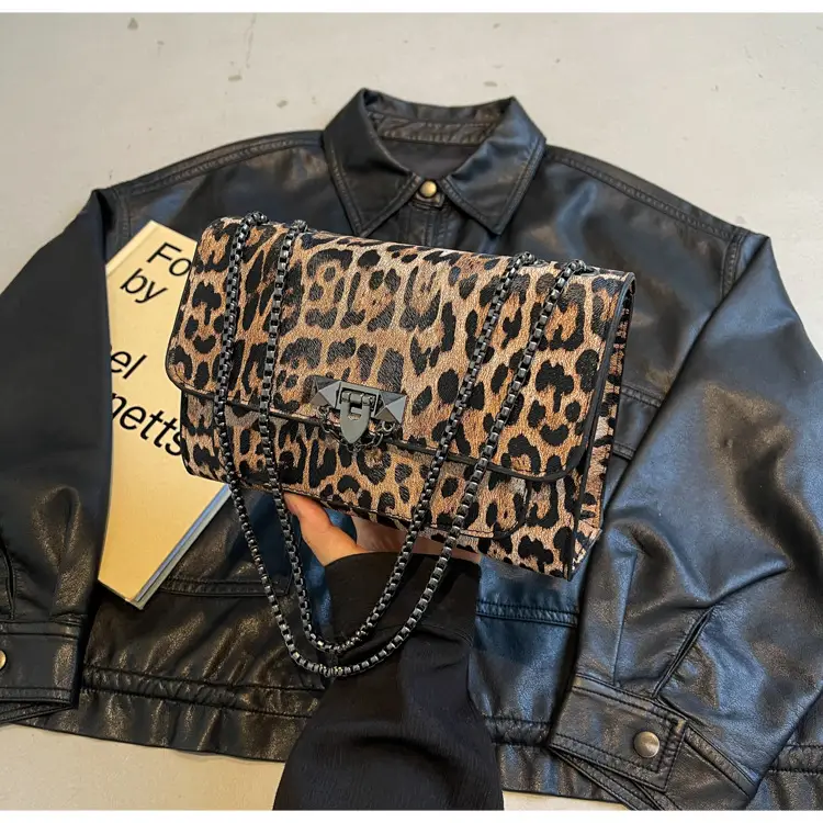 Leopard Print 2024 Women's Chain Shoulder Bag