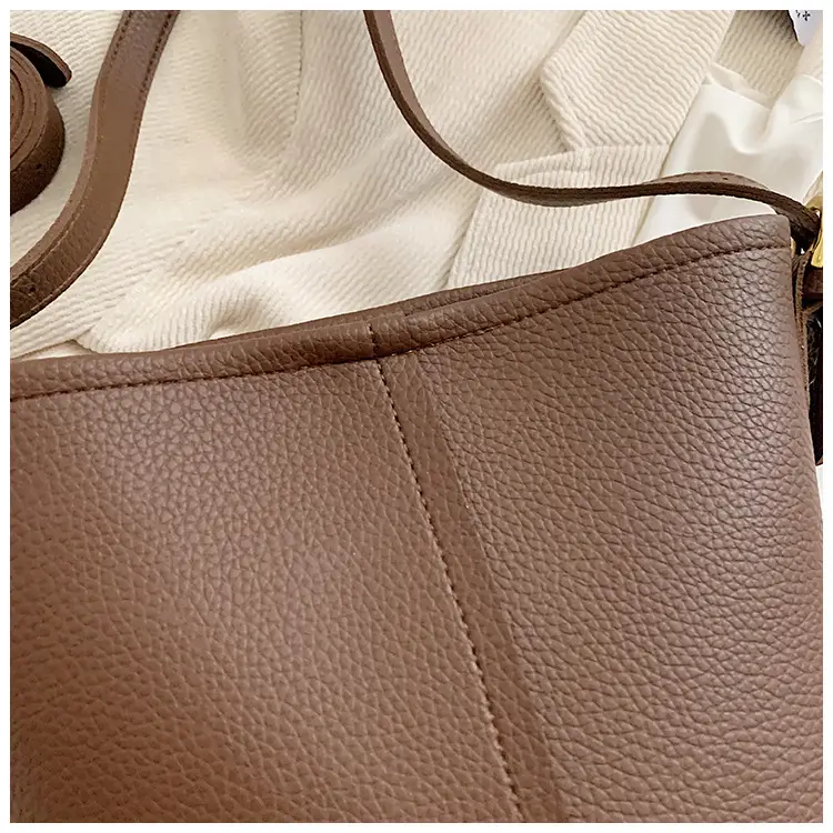 Women's Beige Crossbody Bag for Summer Commute — feature 6