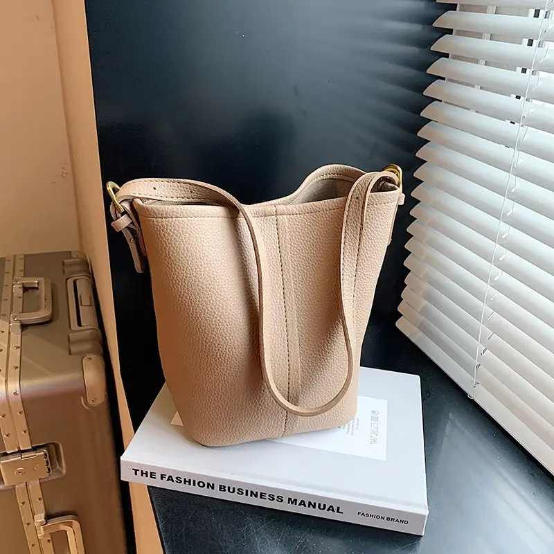 Women's Beige Crossbody Bag for Summer Commute - Image 3