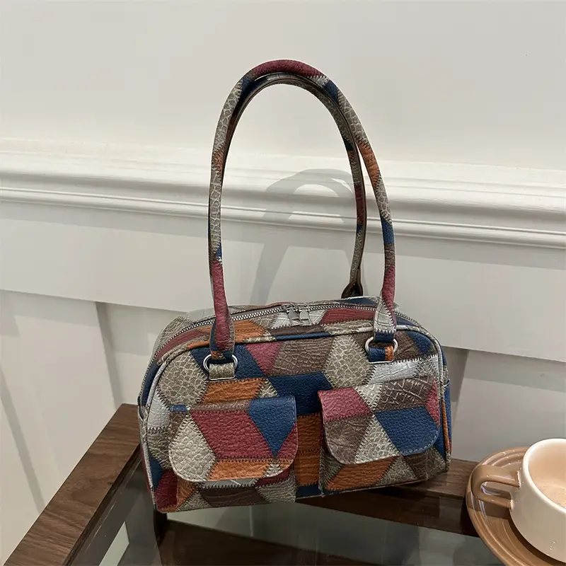 Women's Brown Leather Tote Bag with 2 Front Pockets - Image 9