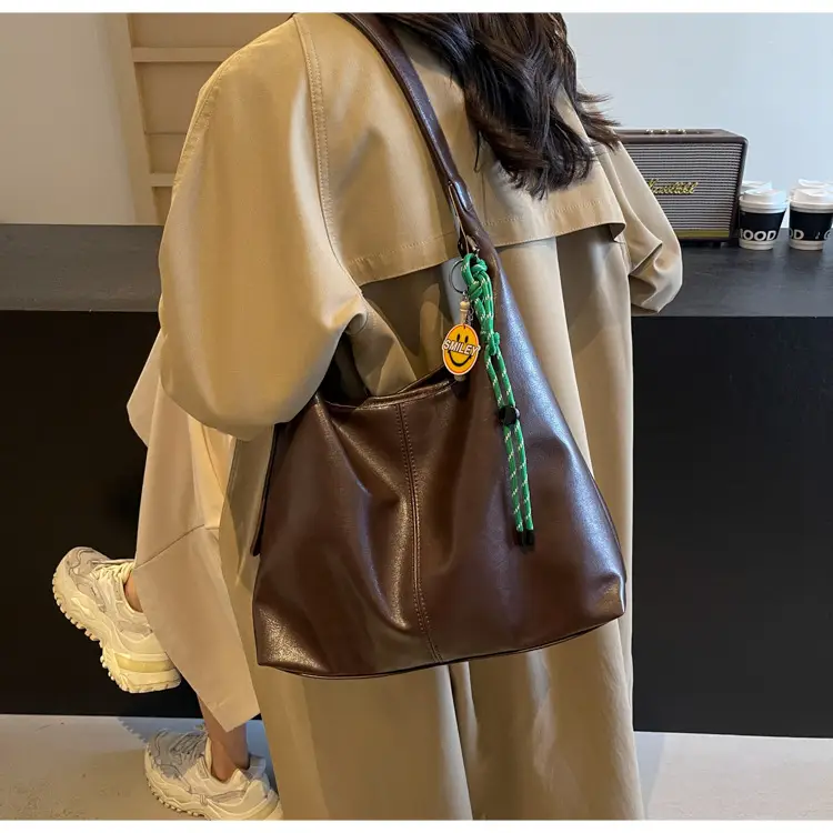 Vintage Women's Shoulder Tote Bag 2024 Large Capacity Brown — feature 26