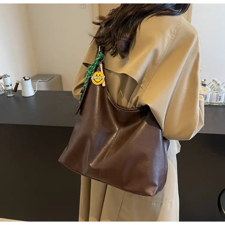 Vintage Women's Shoulder Tote Bag 2024 Large Capacity Brown — feature 27