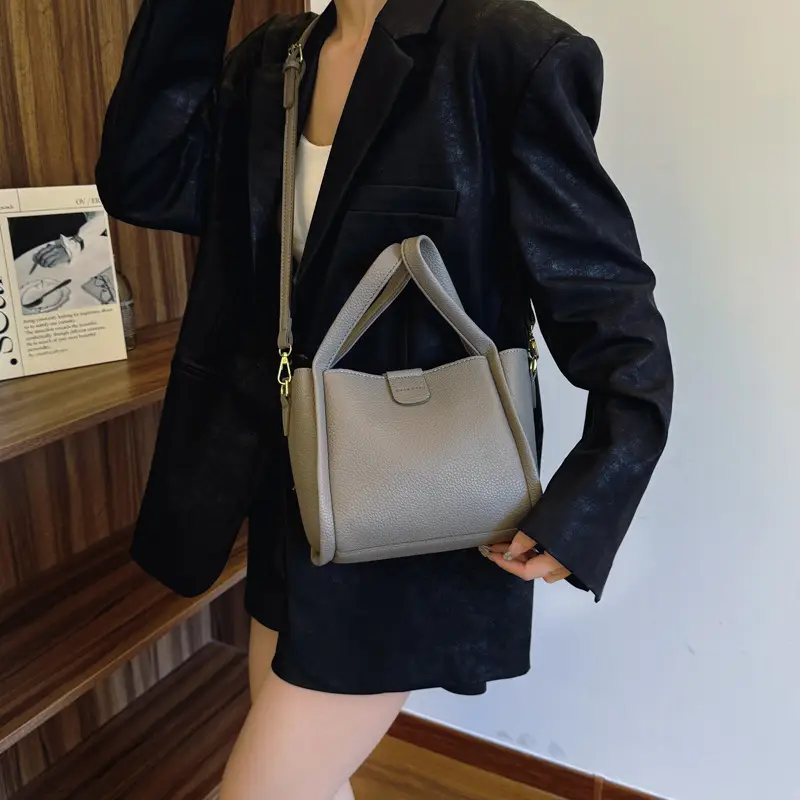 Black Leather Multi-Purpose Women's Bag Set - Image 6