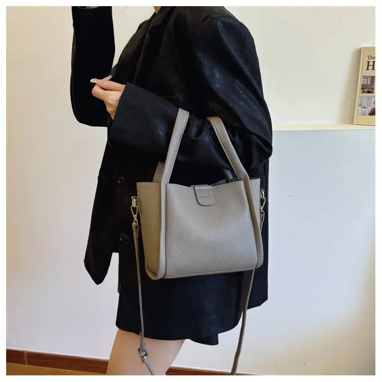 Black Leather Multi-Purpose Women's Bag Set — feature 10