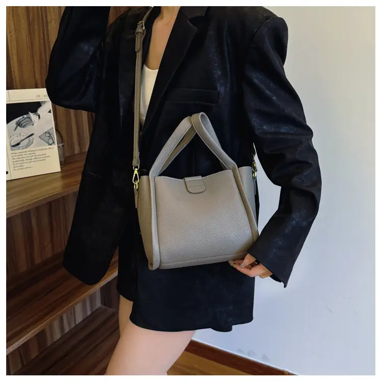 Black Leather Multi-Purpose Women's Bag Set — feature 11