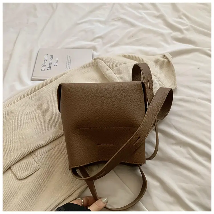 Crossbody Bag Women Large Capacity Tan 2026 — feature 18
