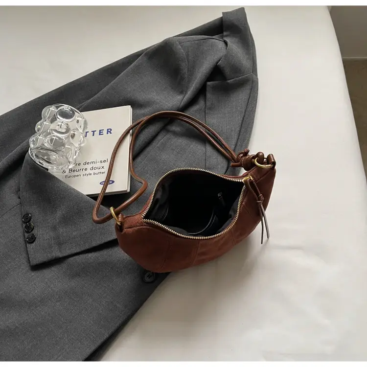 Crossbody Bag for Women New 2026 Casual Red — feature 17