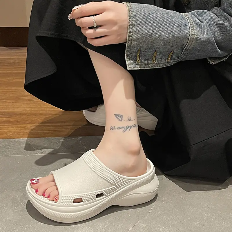 Black Wedge Slippers Women Summer Wear - Image 4