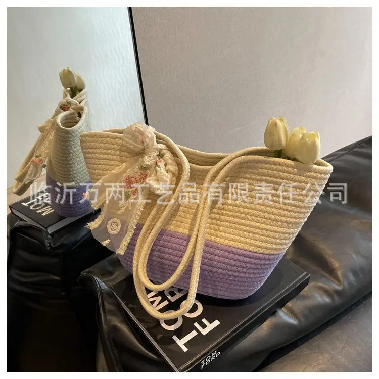 Women's Red Beige Woven Crossbody Bag 2024 — feature 2